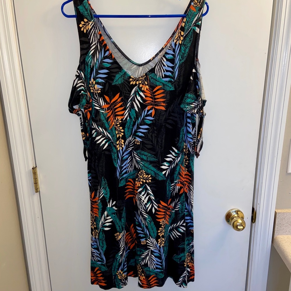 Maurices 24/7 Tropical Floral Dress Large - SOLD